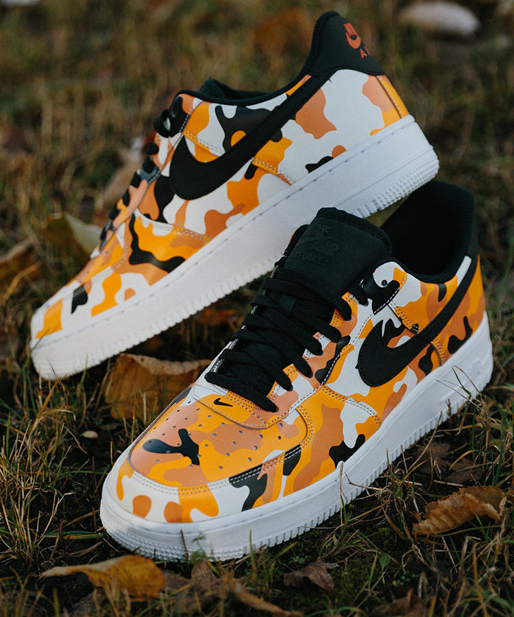 MENS AIR FORCE 1 07 LV8 sko orange-Camo